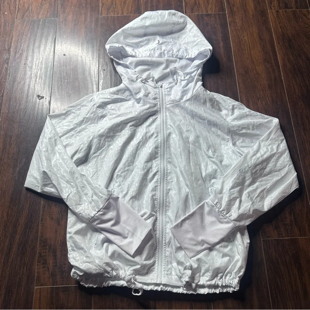 Zyia White Cheetah Print Lightweight Bomber Jacket Size Large
